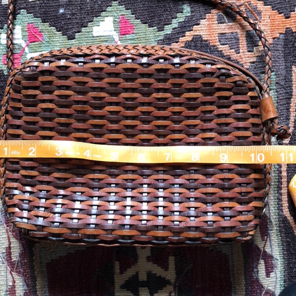 Vintage Woven Purse - Picture 6 of 8
